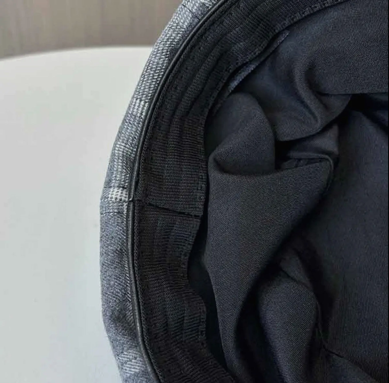 VINTAGE PAINTER NEWSBOY BARET